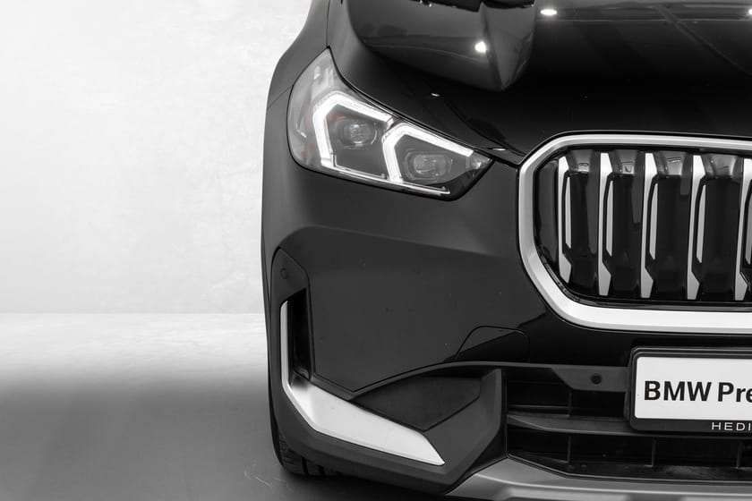 Bilde 4 av BMW iX1 xDrive30 