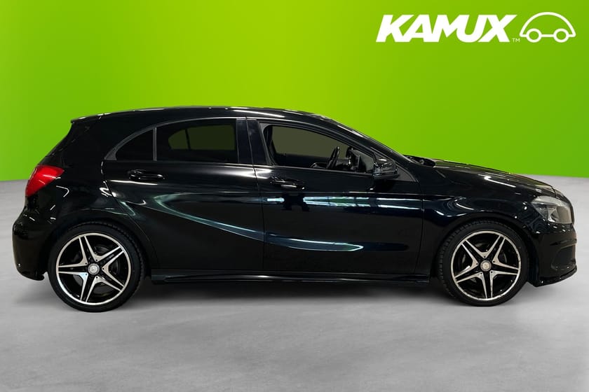 Bild 2 av Mercedes-Benz A 180 AMG Nightpackage Skinn/Alcantara Bluetooth