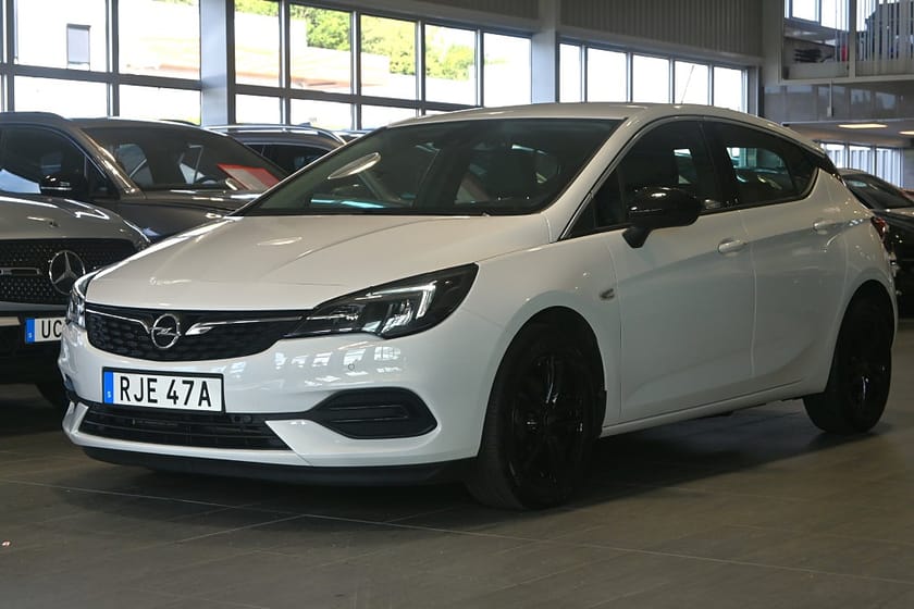 Bild 1 av Opel Astra 1.4 Turbo CVT 145hk Navi Backkamera Skatt 734kr