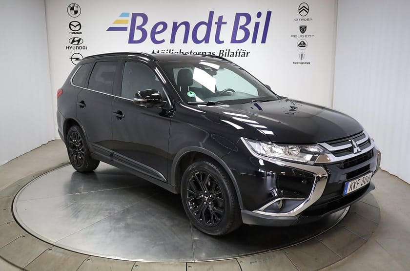 Bild 1 av Mitsubishi Outlander 2.2 Di-D 4WD Onyx 7-sits / Taklucka / Rattvärme