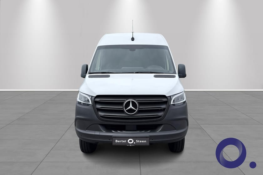 Bilde 2 av Mercedes-Benz Sprinter 319 CDI 4x4 Panel Van 4X4, HENGERFESTE, SKAP, RYGGEKAMERA
