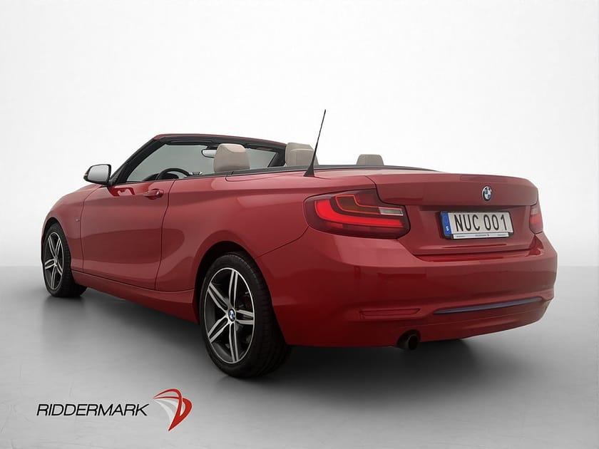 Bild 5 av BMW 220i Convertible 220 Sport line Sensorer Skinn Farthållare