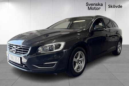 Volvo V60 T4 Geartronic Momentum Business Edition 2016 – Välutrustad kombi med dragkrok