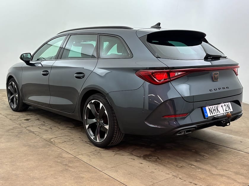 Bild 4 av CUPRA Leon Sportstourer 1.5 150hk Vision Plus Backkamera Drag