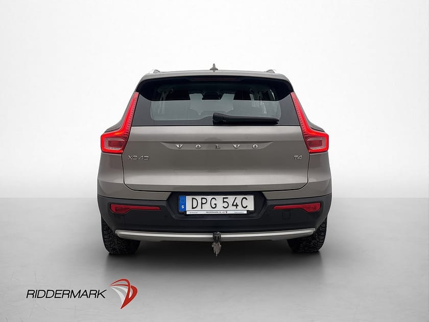 Bild 5 av Volvo XC40 T4 190hk Momentum VOC Värmare Skinn CarPlay Drag