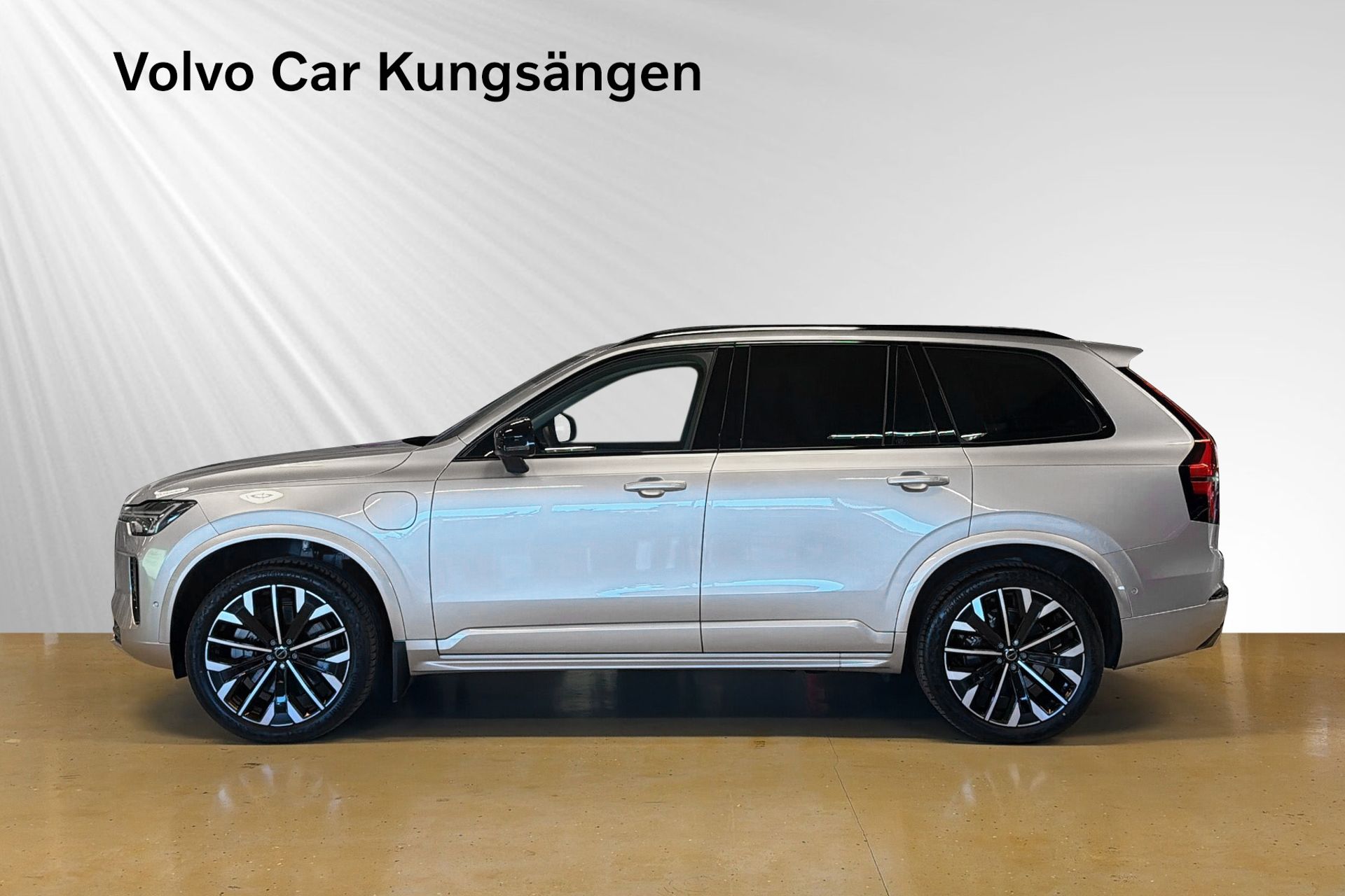 Volvo XC90 T8 Ultra Dark 21" 2026, bild 3/10