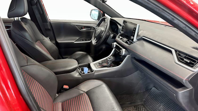 Bild 3 av Toyota RAV4 Laddhybrid Plug-in Hybrid E-CVT, 306hk Drag