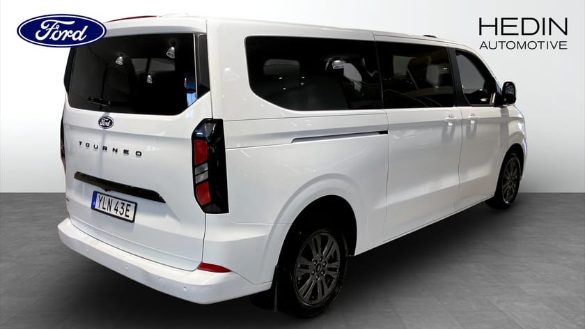 Bild 2 av Ford Tourneo Custom 340 Plug-in Hybrid TITANIUM 340L PHEV 9 sits