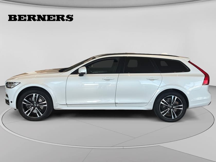 Bild 2 av Volvo V90 Cross Country D4 Advanced Pro AWD