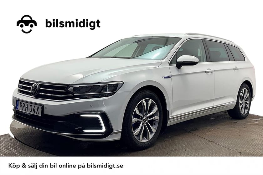 Bild 1 av Volkswagen Passat Sportscombi GTE SC 1.4 TSI Läder/Alcantara Navi Kamera Cockpit Värmare
