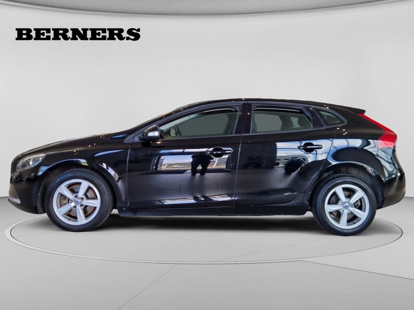 Bild 2 av Volvo V40 D2 Geartronic 120hk