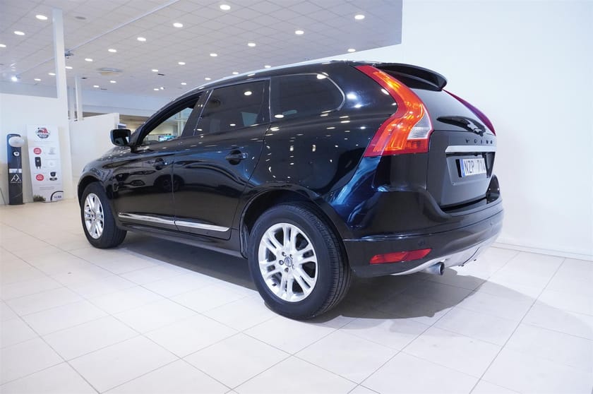 Bild 5 av Volvo XC60 D4 Geartronic, 163hk FWD Summum, Panorama, Dragkrok
