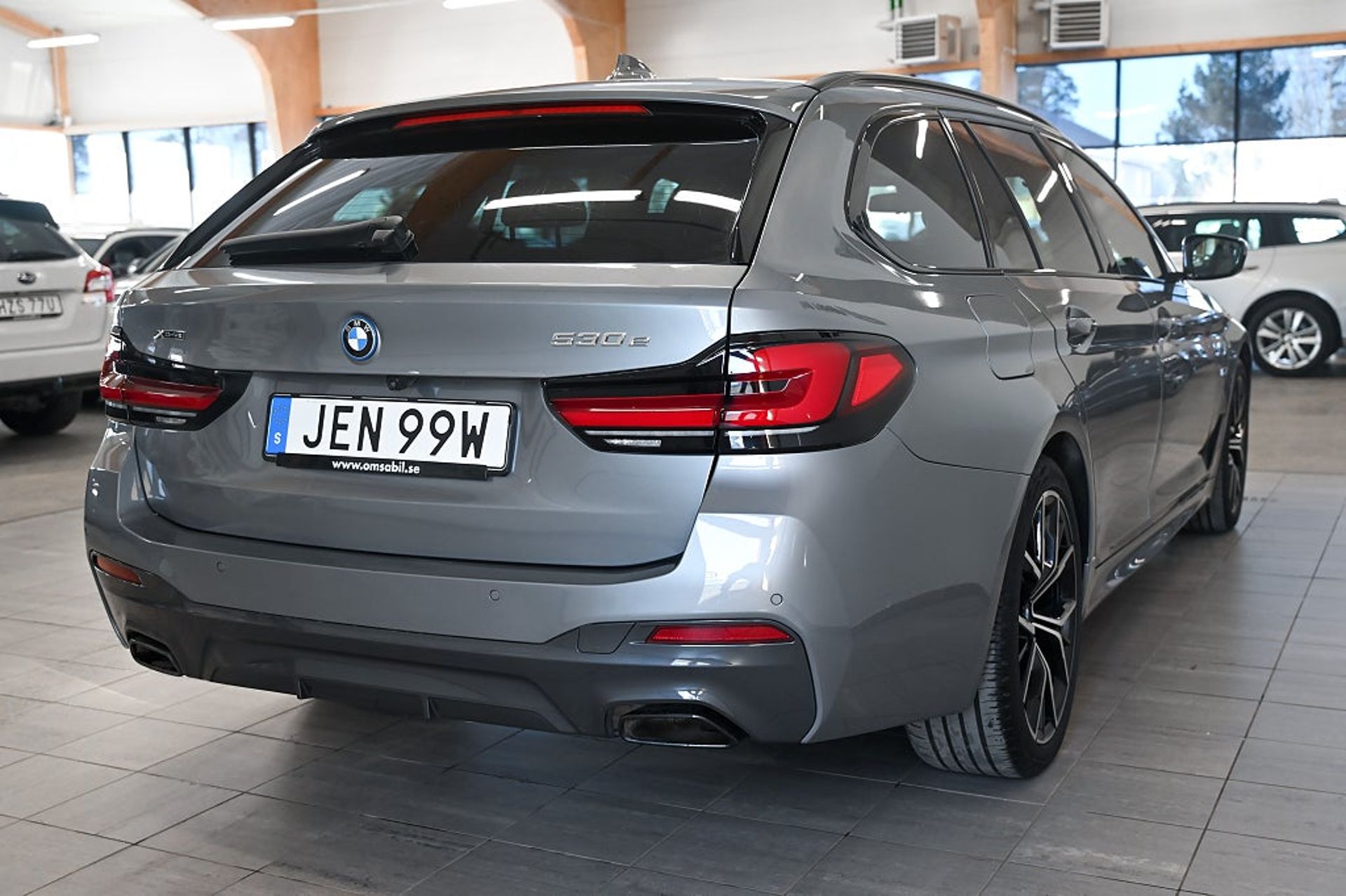 BMW 530 2023, photo 5/10