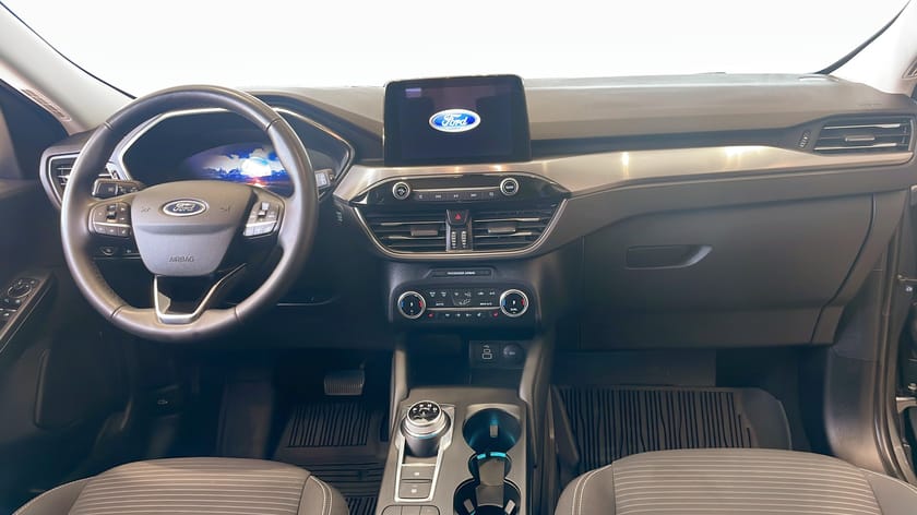 Bild 4 av Ford Kuga Plug-In Hybrid Titanium PHEV |225HK|56km EL| Sommarkampanj – 3,95 % ränta