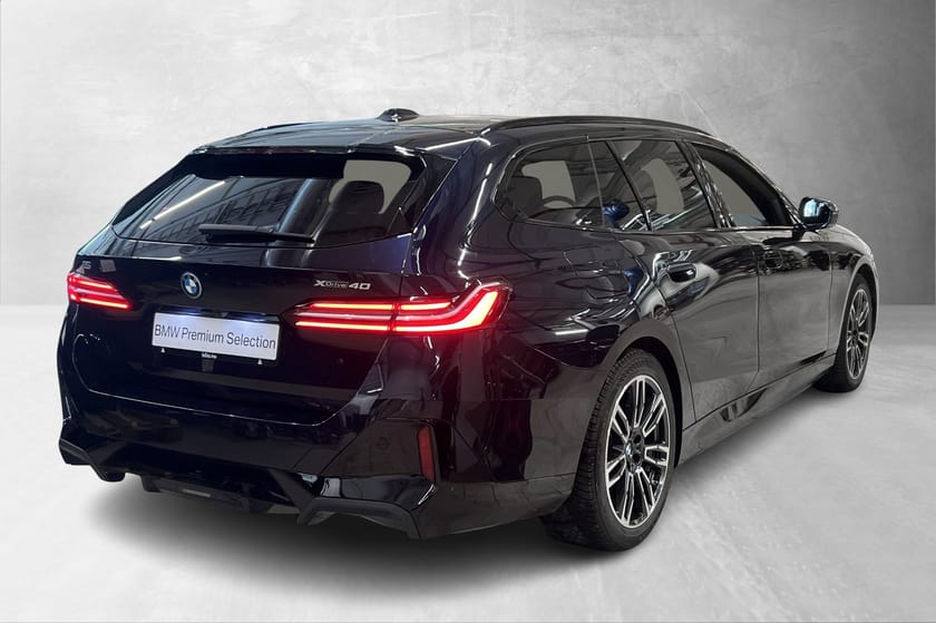 Bilde 3 av BMW i5 xDrive40 Touring FullyCharged, M-Sport,Pano,B&W