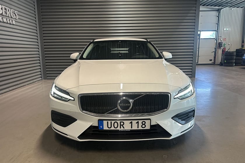 Bild 2 av Volvo V60 D3 Geartronic Momentum Värmare Drag Euro 6