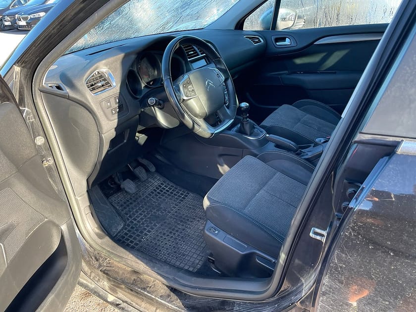 Bild 5 av Citroën C4 5DR HDI 114HK