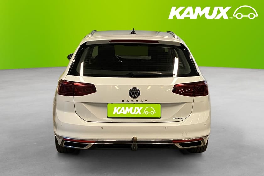 Bild 5 av Volkswagen Passat Sportscombi SC 2.0 TDI Executive Business GT 200hk LED-Matrix Backkamera Drag