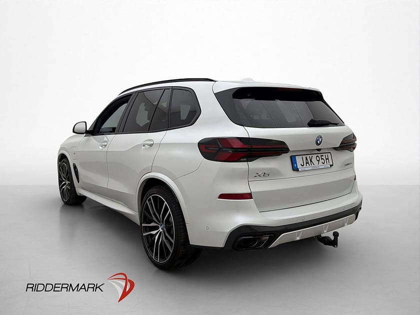 Bild 5 av BMW X5 xDrive50e M Sport Innovation Pano Sky H/K Luft Drag