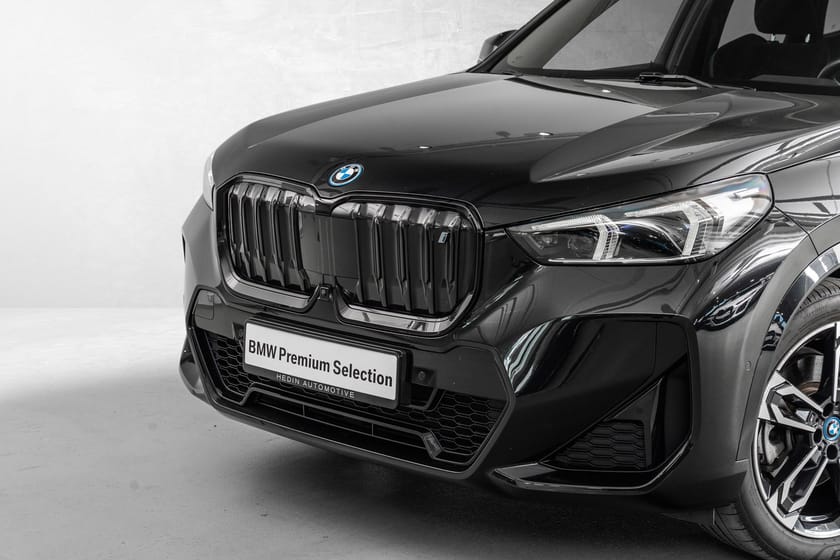 Bilde 4 av BMW iX1 xDrive30 
