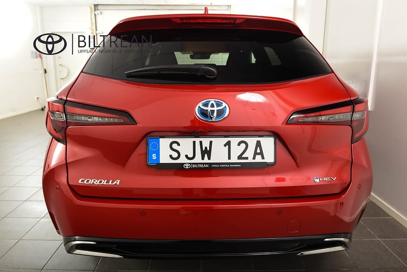 Bild 4 av Toyota Corolla Touring Sports Hybrid 1,8 Kombi Elhybrid Style Backkamera Rattvärme