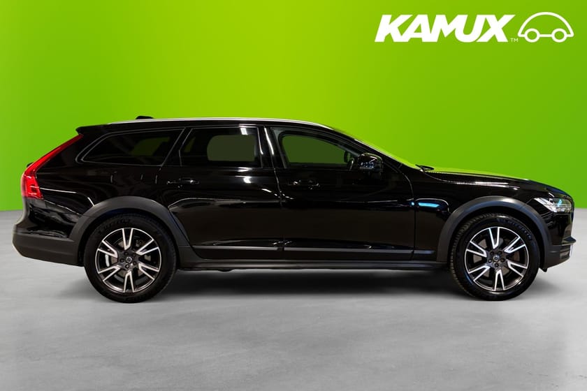 Bild 2 av Volvo V90 Cross Country D4 AWD Moms Värmare Drag Carplay PDC