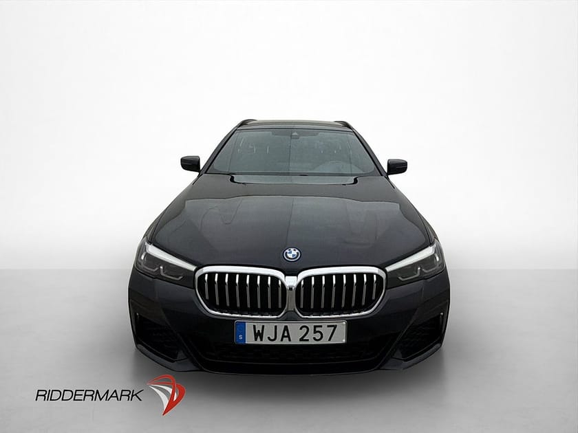 Bild 2 av BMW 530e xDrive Touring M Sport Skinn Drag Hifi Kamera CarPlay MOMS