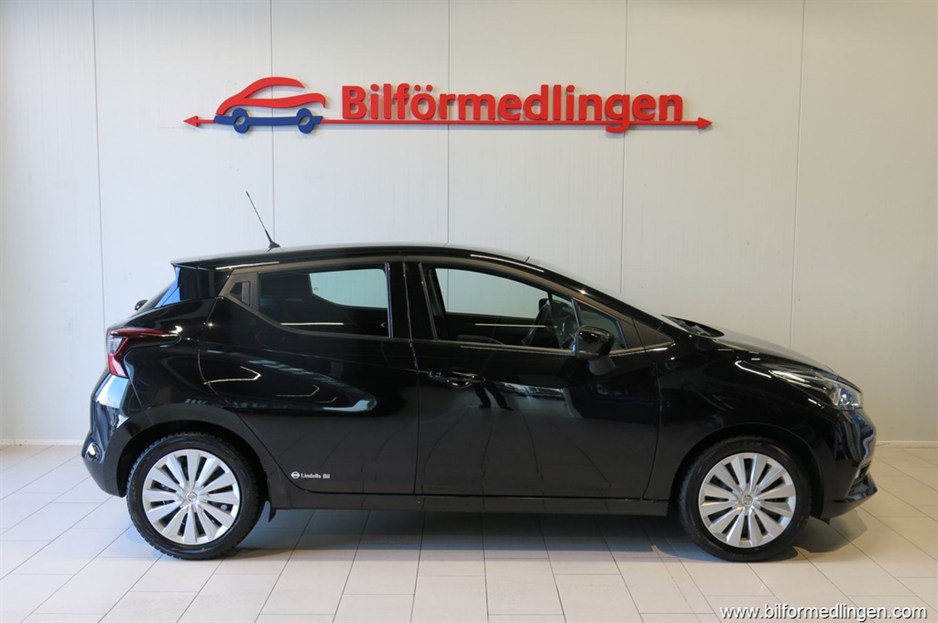 Nissan Micra 1.0 2018, bild 2/10