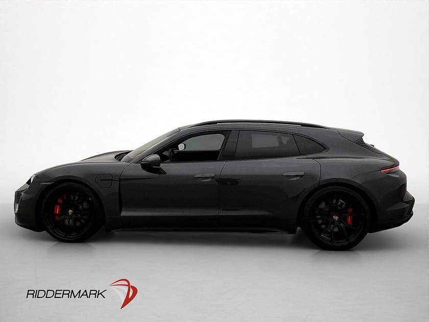 Bild 3 av Porsche Taycan GTS Sport Turismo Pano PASM Burm 18-Vägs MOMS