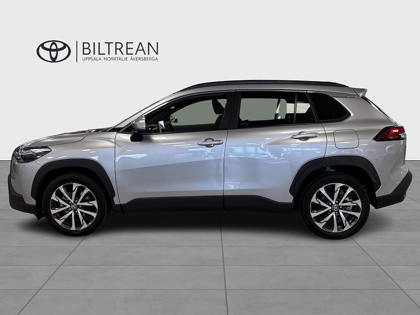 Bild 3 av Toyota Corolla Cross Hybrid AWD-i 2.0 AWD CVT STYLE V-hjul ingår!
