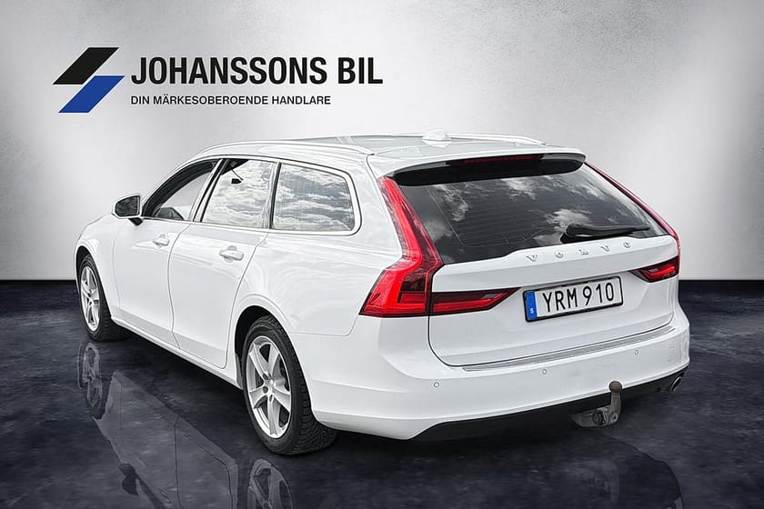 Bild 3 av Volvo V90 D3 Business Advanced Kamera VOC Värmare Drag Navi
