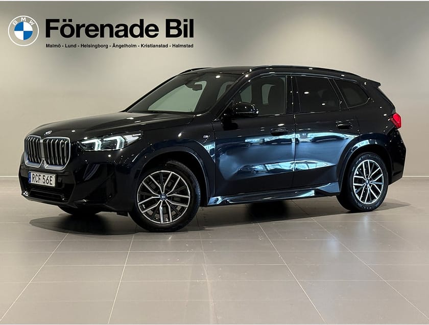 Bild 1 av BMW iX1 xDrive30 M Sport Drag Elstol m minne H/K Park Assist
