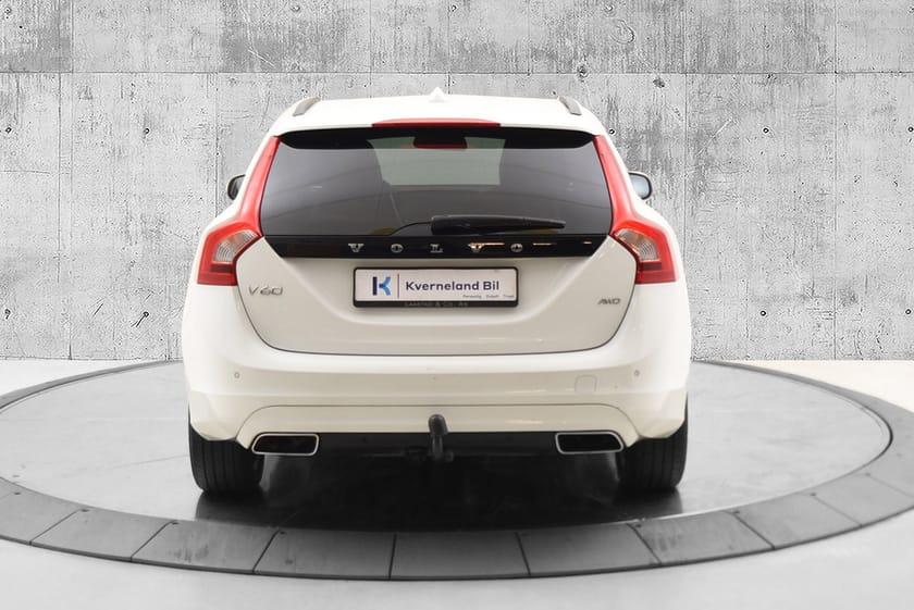 Bilde 4 av Volvo V60 D4 AWD 190hk Momentum H.Feste/Webasto