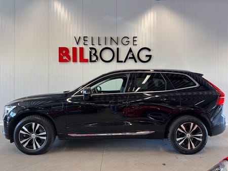 Volvo XC60 Recharge T6 AWD Core Dragkrok 360 kamera Navi Pano