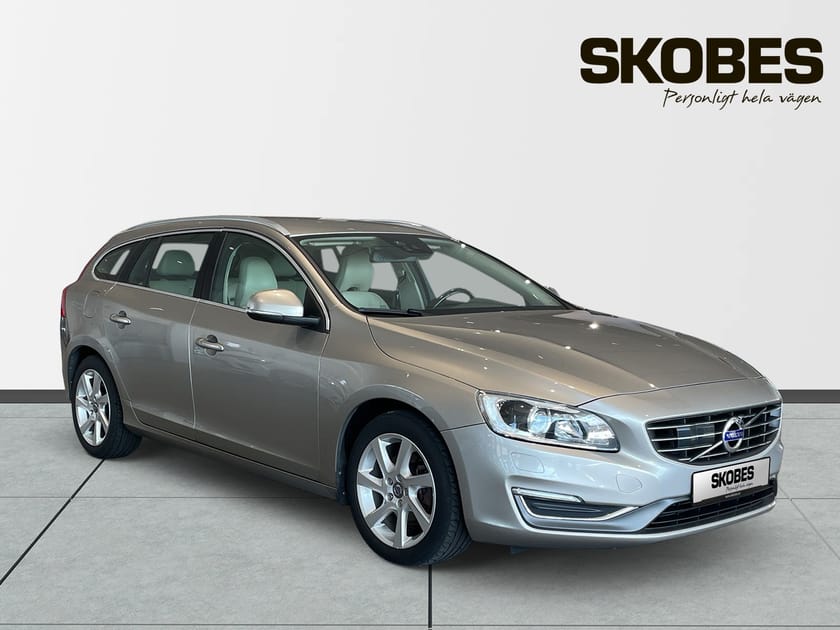 Bild 1 av Volvo V60 D4 163 S/S Summum Business Edition