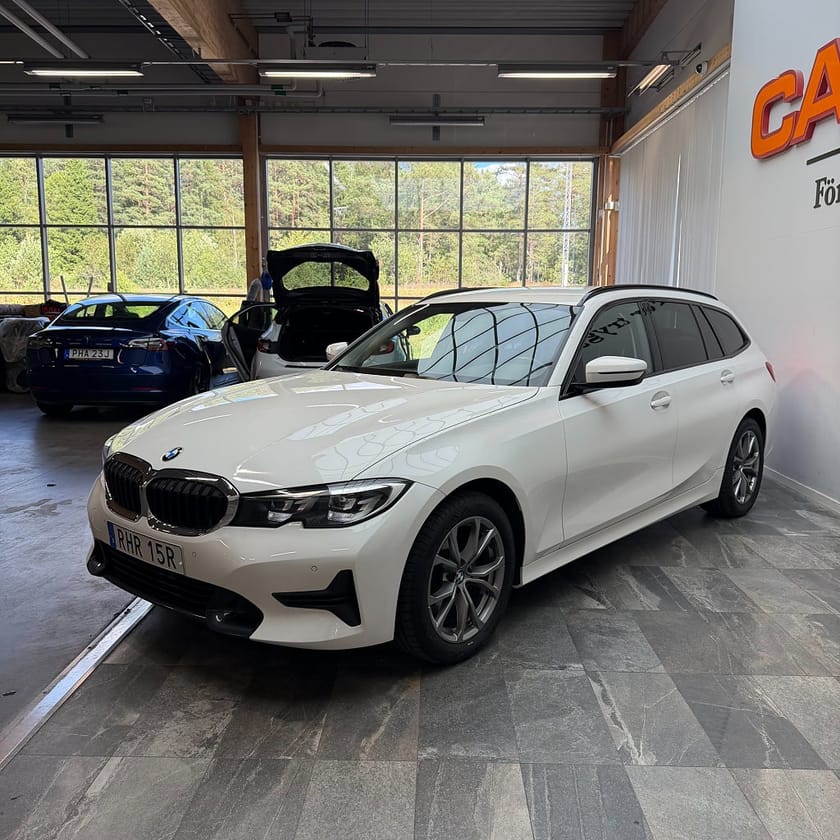 Bild 5 av BMW 320d xDrive Touring Sport line Carplay Navi Rattvärme Drag