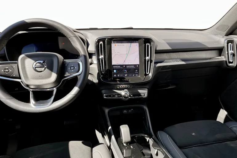 Volvo EX40 Twin Motor Performance