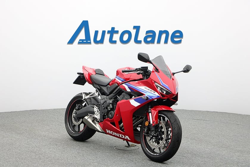 Bild 1 av Honda Powersports CBR650R E-Clutch *Nyservad