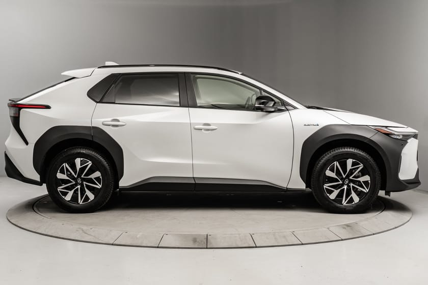 Bilde 5 av Toyota bZ4X AWD Active Tech