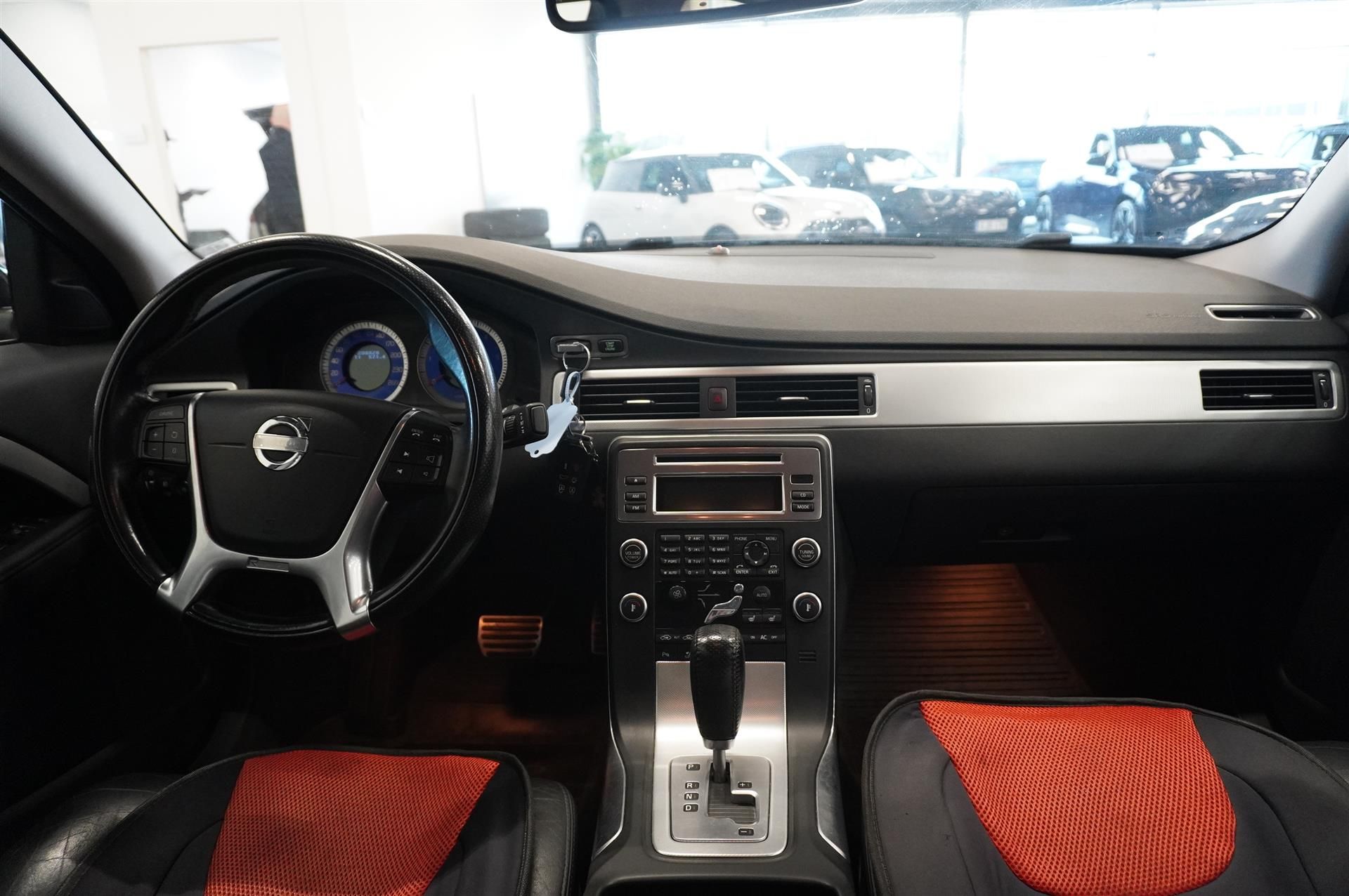 Volvo S80 2.4D R Design 2010, bild 6/10