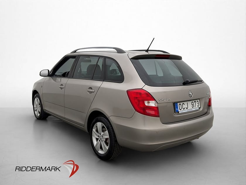 Bild 4 av Škoda Fabia Kombi Skoda 1.2 TSI 86hk Ambition Sensorer 0,49l/mil 1 Bruk