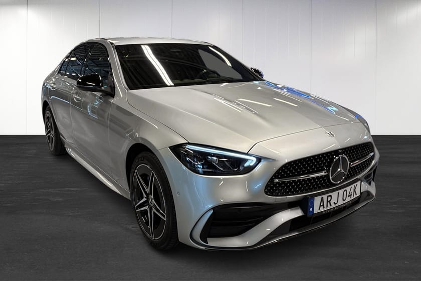 Bild 2 av Mercedes-Benz C 300 e 9G-Tronic | AMG | Burmester | Drag | Minnespaket | Nightpaket