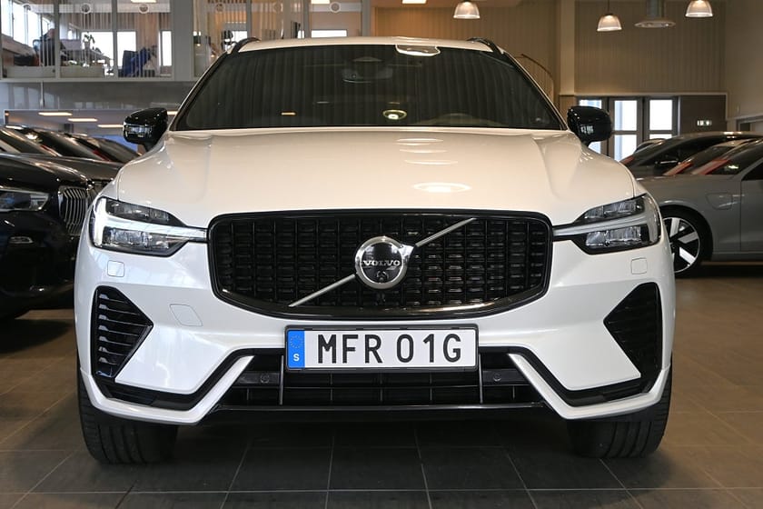 Bild 5 av Volvo XC60 Recharge T6 AWD 350hk Ultimate Dark 21" Drag
