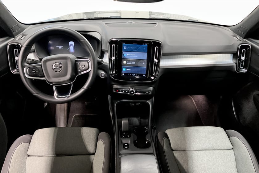 Bild 5 av Volvo XC40 B4 FWD Bensin Core SE II