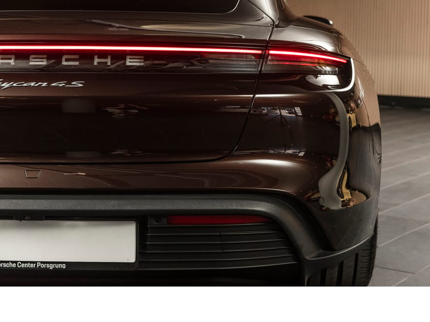 Bilde 4 av Porsche Taycan 4S PAW/Pano/Matrix/Sport-chrono/BOSE/PBP/InnoDrive/+++