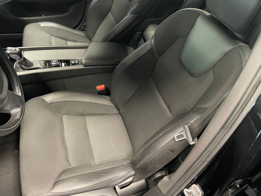 Bild 4 av Volvo V60 D3 AWD Momentum Advanced SE II
