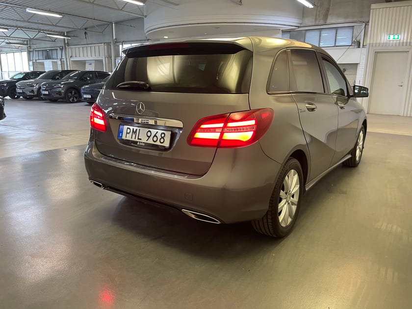 Bild 5 av Mercedes-Benz B 180 B180 122hk Aut Urban/Bakkamera/