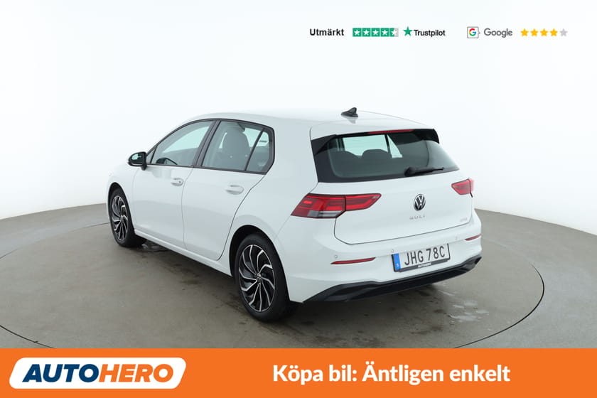 Bild 3 av Volkswagen Golf 1.5 eTSI ACT OPF / Värmare, CarPlay