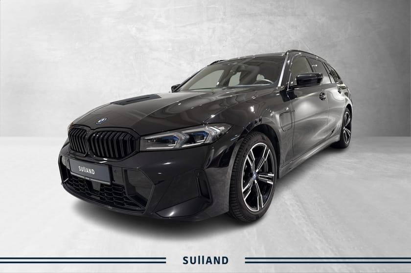 Bilde 1 av BMW 330e xDrive Touring Msport // Krok/ACC/Rkam