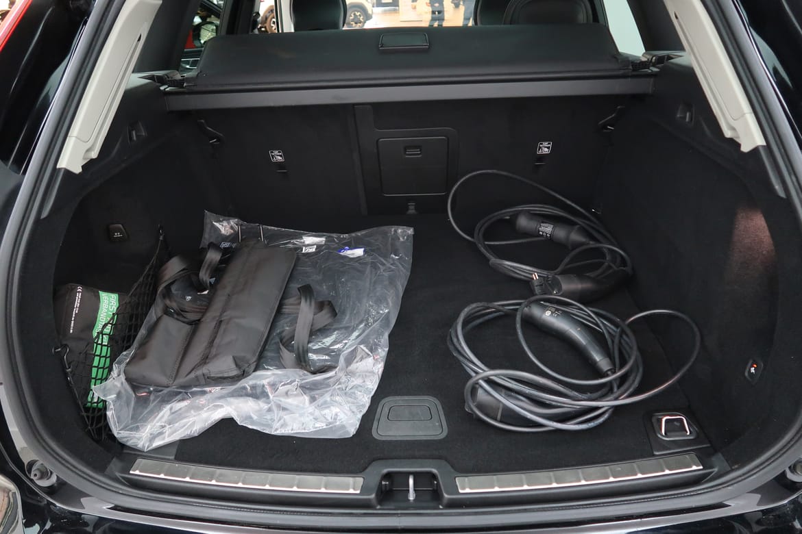 Volvo XC60 2023 - miniatyr 12